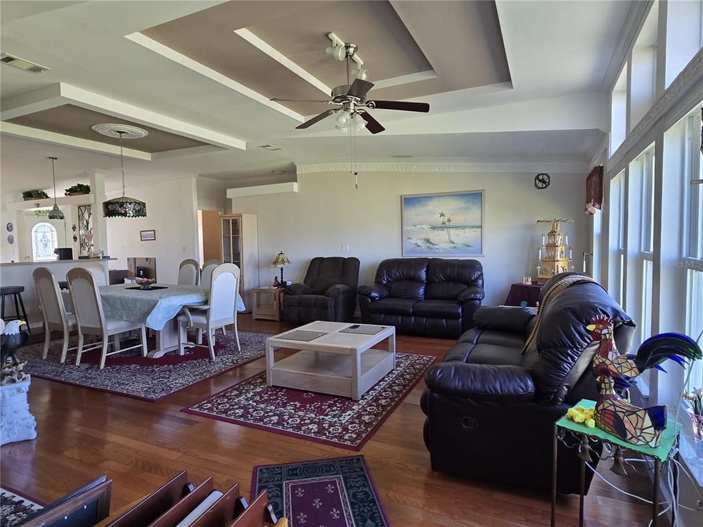 Dining room, Interior, Living room, Pendant Lights, Wood Texture Flooring