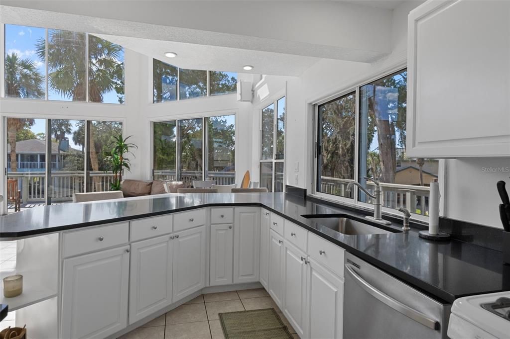 Dining room, Interior, Kitchen, Recessed Lighting, Stainless Steel Appliances