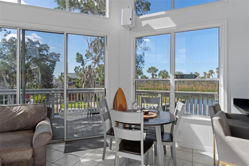 Dining room, Interior, Sun Room