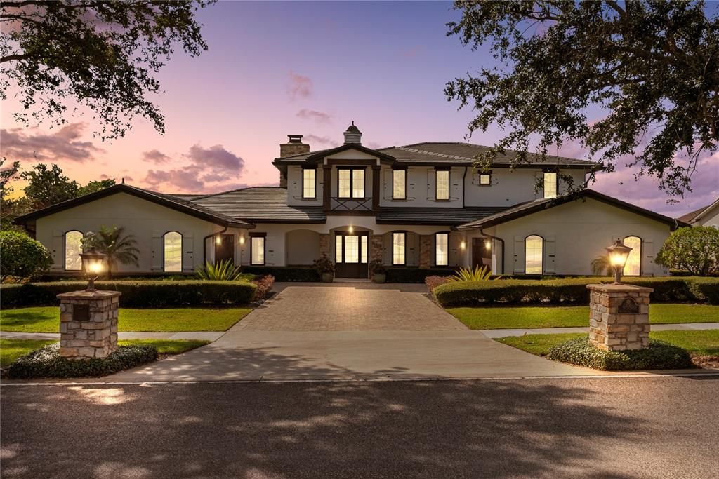 Exterior, Facade, Mediterranean