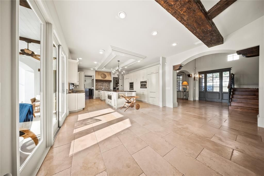 Chandelier, Dining room, Interior, Kitchen, Pendant Lights, Recessed Lighting