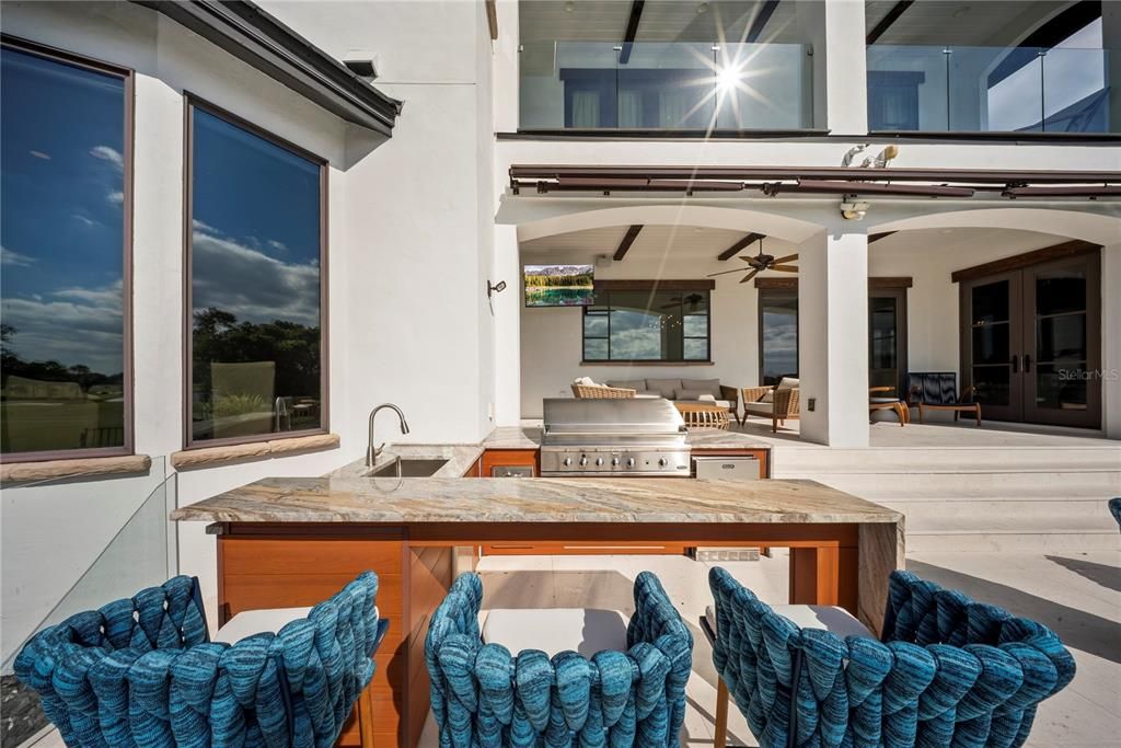 Exterior, Outdoor Kitchen