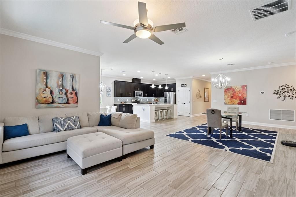 Dining room, Interior, Kitchen, Living room, Pendant Lights, Recessed Lighting, Wood Texture Flooring