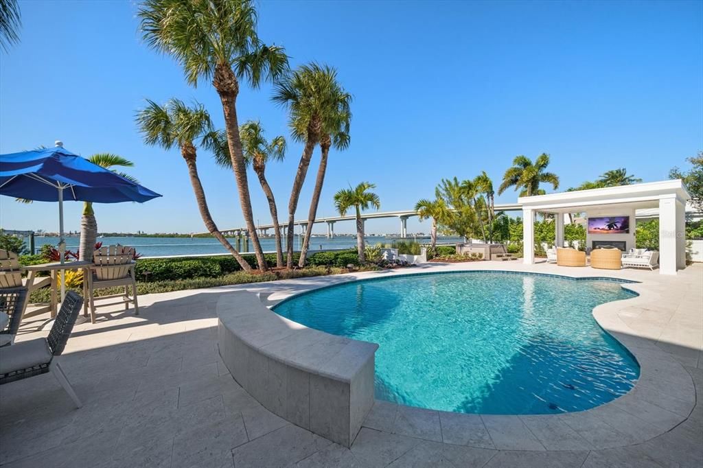 Exterior, Pool, Water