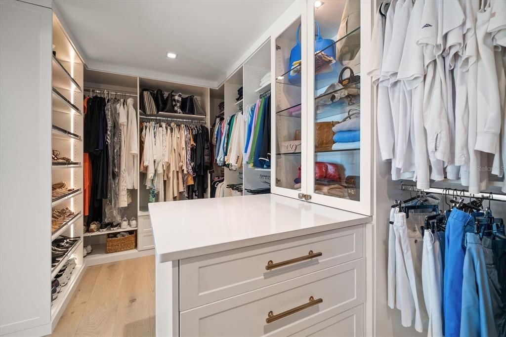 Interior, Recessed Lighting, Walk-in Closets, Wood Texture Flooring