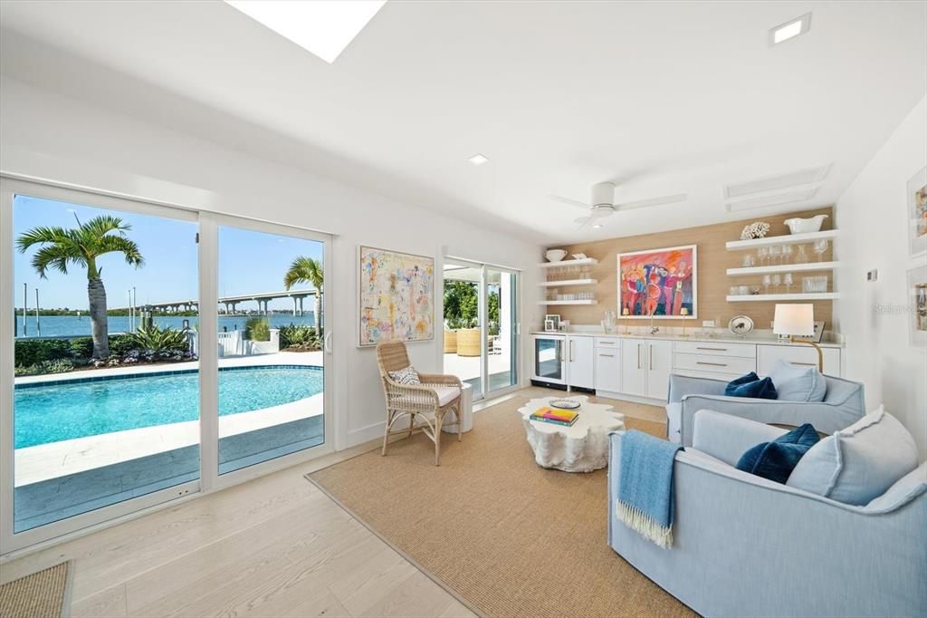 Interior, Living room, Recessed Lighting, Water, Wood Texture Flooring