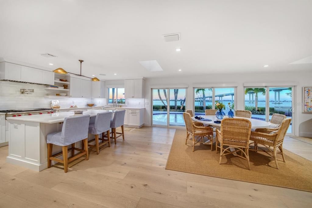 Dining room, Interior, Kitchen, Pendant Lights, Recessed Lighting, Wood Texture Flooring