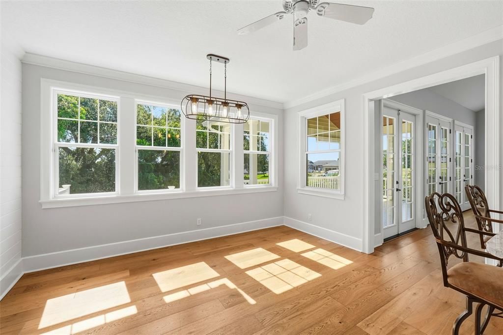 Chandelier, Empty room, Interior, Pendant Lights, Wood Texture Flooring