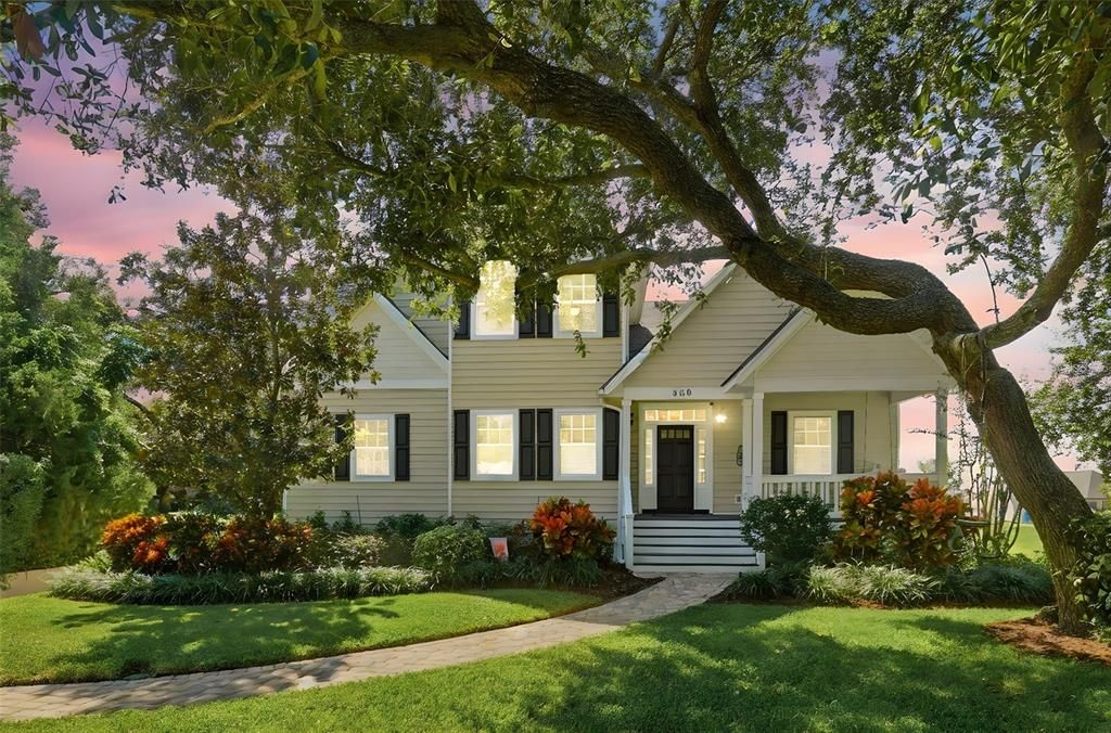 Backyard, Exterior, Facade, Farmhouse