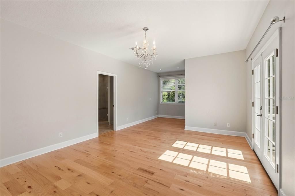 Chandelier, Empty room, Interior, Recessed Lighting, Wood Texture Flooring