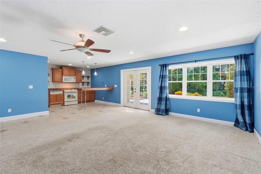 Empty room, Interior, Kitchen, Recessed Lighting