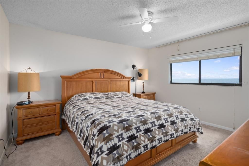 Bedroom, Interior, Water