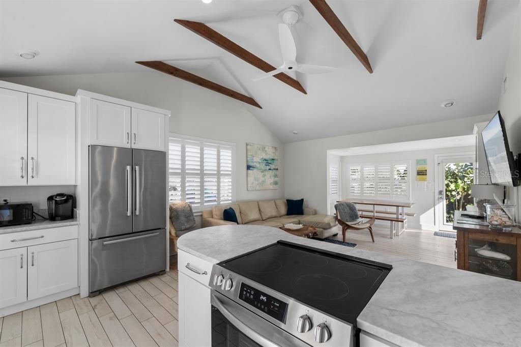 Interior, Kitchen, Living room, Recessed Lighting, Wooden Beams, Wood Texture Flooring