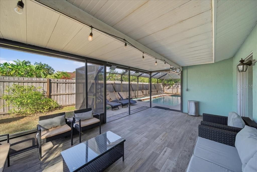 Interior, Sun Room, Wood Texture Flooring