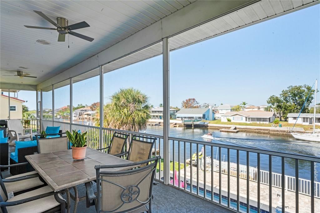 Interior, Sun Room, Water