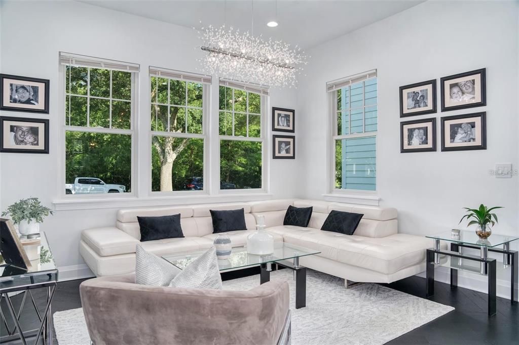 Interior, Living room, Pendant Lights, Recessed Lighting, Wood Texture Flooring