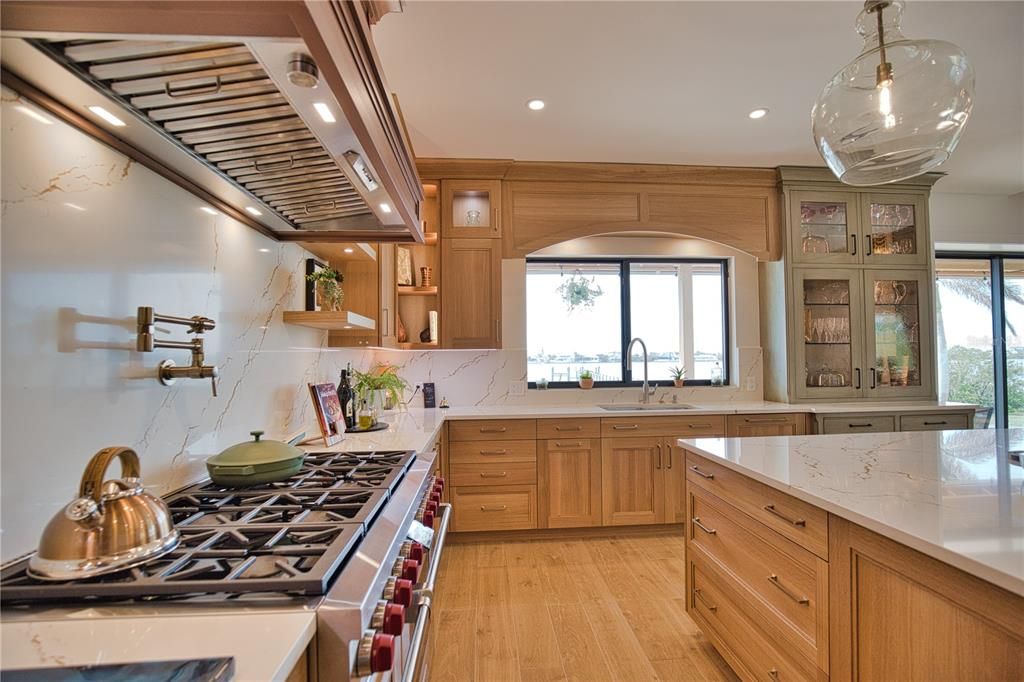 Interior, Kitchen, Marble Walls, Recessed Lighting, Wood Texture Flooring