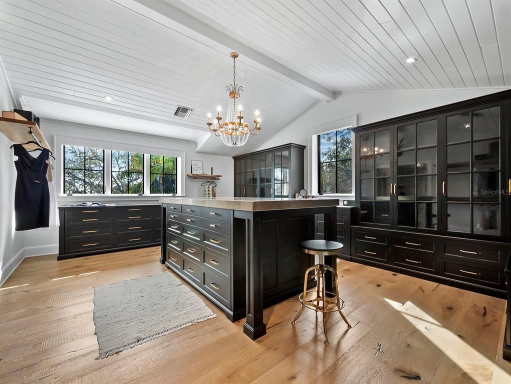 Chandelier, Interior, Recessed Lighting, Wood Texture Flooring