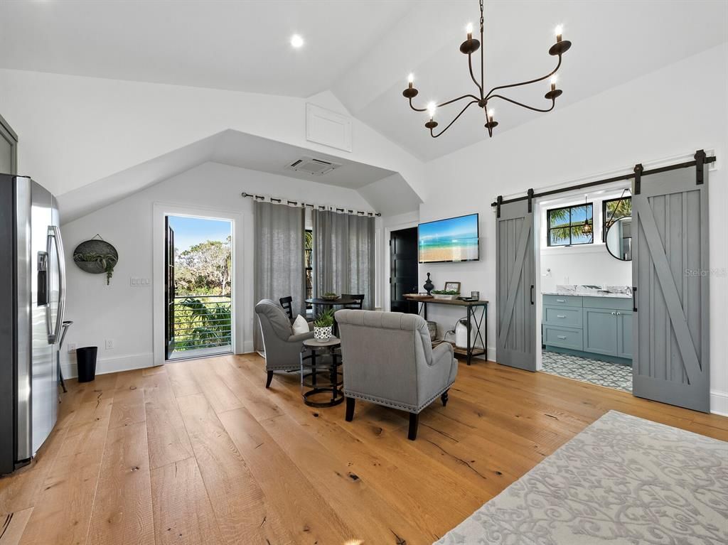 Chandelier, Interior, Living room, Recessed Lighting, Wood Texture Flooring