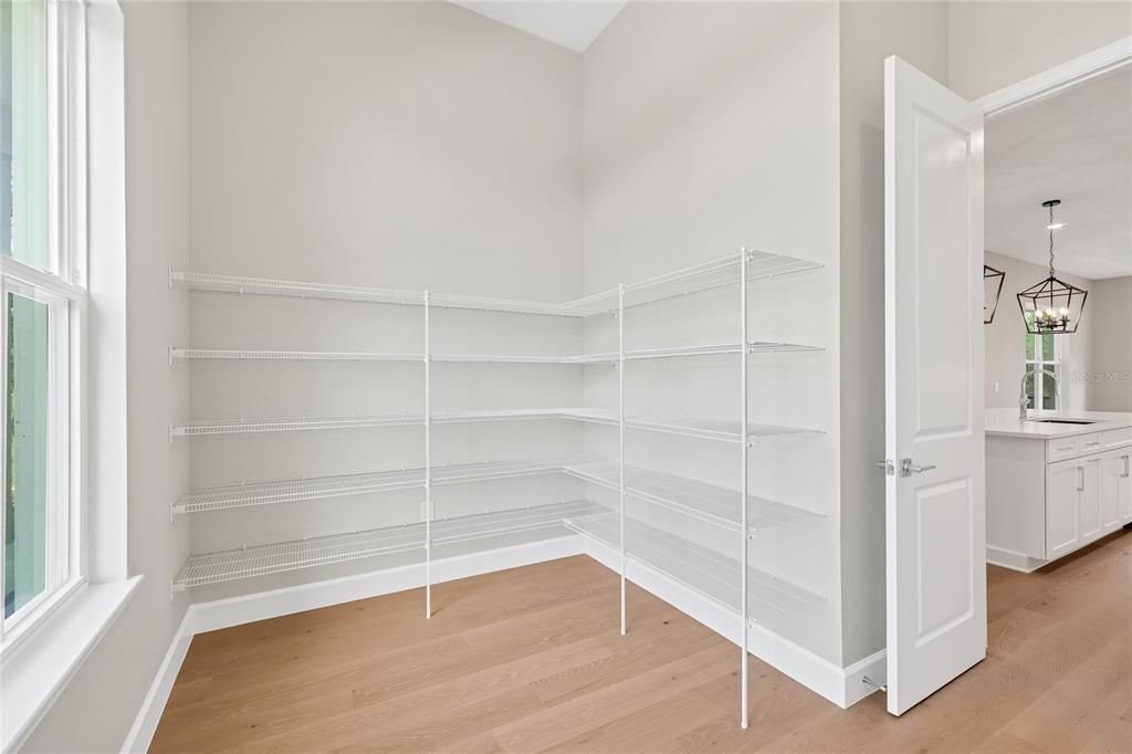 Interior, Pendant Lights, Wood Texture Flooring