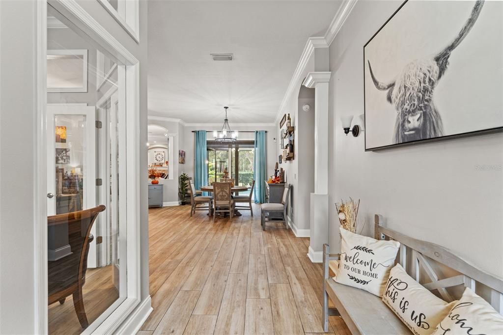 Chandelier, Dining room, Interior, Pendant Lights, Wood Texture Flooring