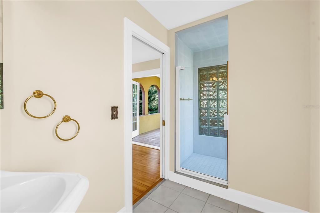 Bathroom, Interior, Wood Texture Flooring