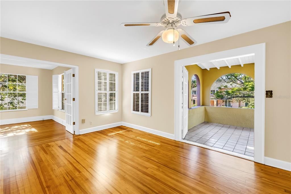 Empty room, Interior, Wood Texture Flooring
