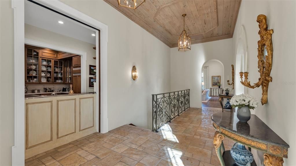 Interior, Pendant Lights, Recessed Lighting, Wooden Ceilings