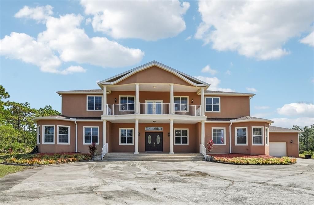 Exterior, Facade, American Craftsman