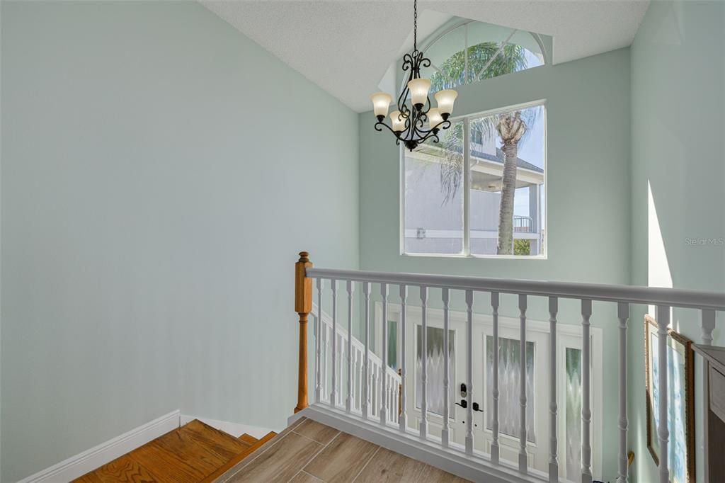 Chandelier, Interior, Wood Texture Flooring