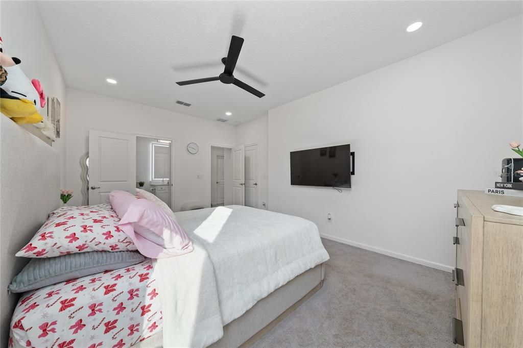 Bedroom, Interior, Recessed Lighting