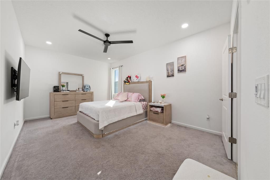 Bedroom, Interior, Recessed Lighting