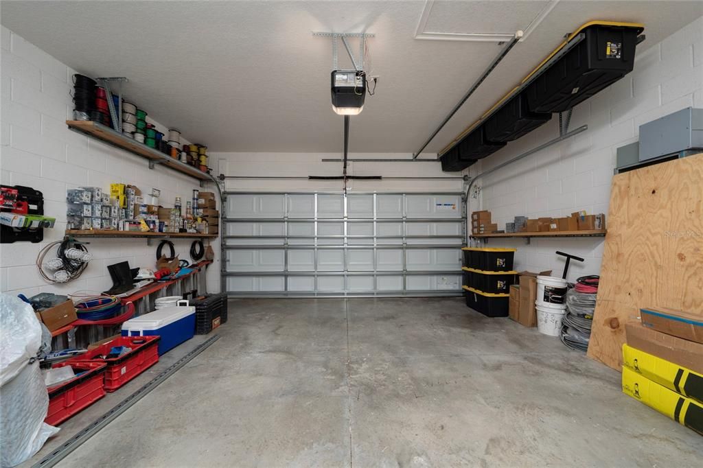 Garage, Interior