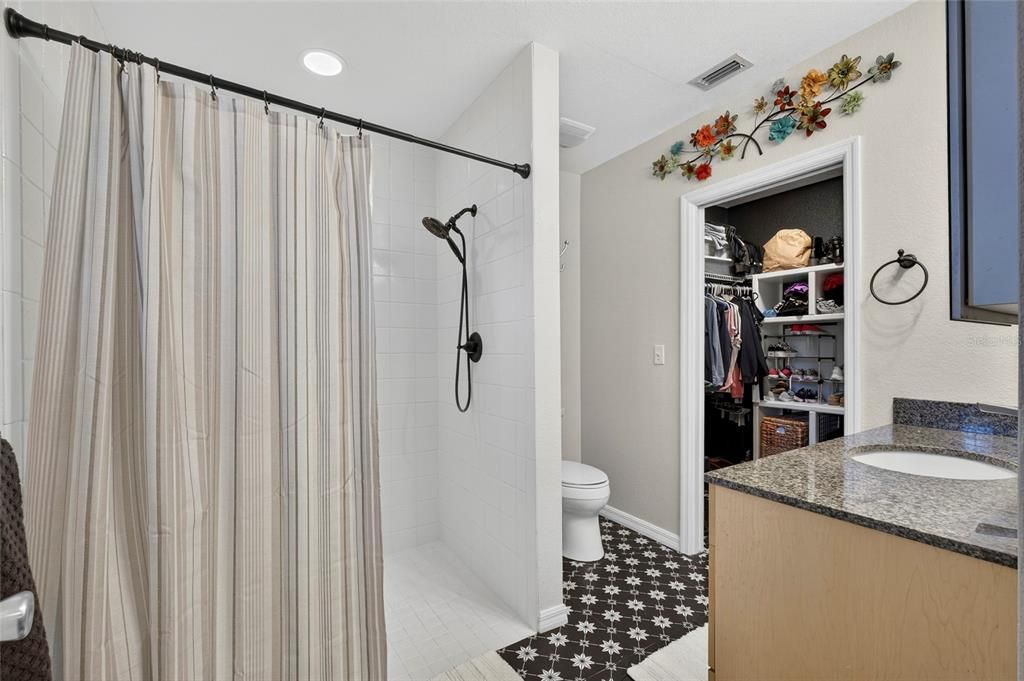 Bathroom, Interior, Recessed Lighting, Walk-in Closets