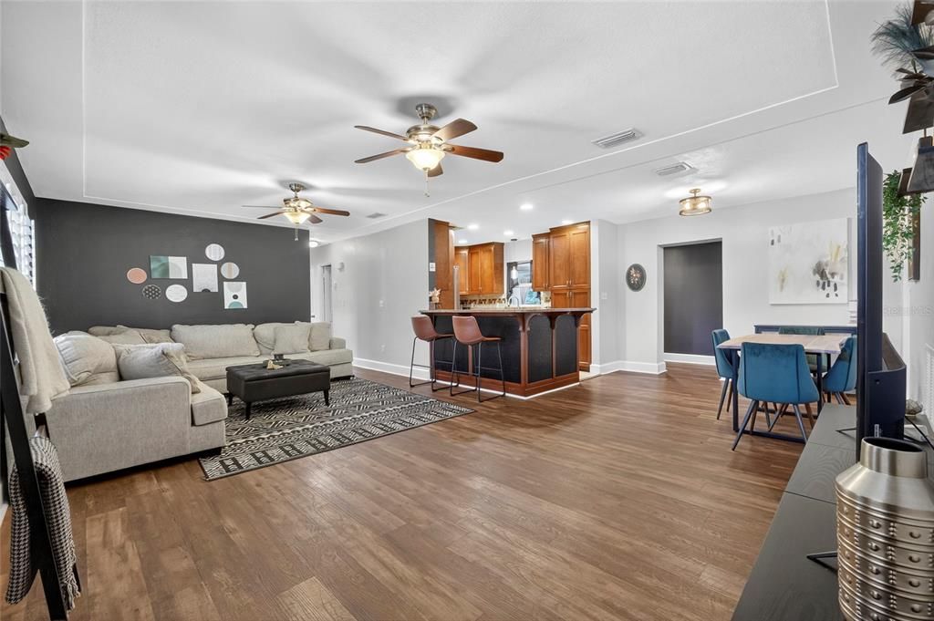 Dining room, Interior, Kitchen, Living room, Recessed Lighting, Wood Texture Flooring