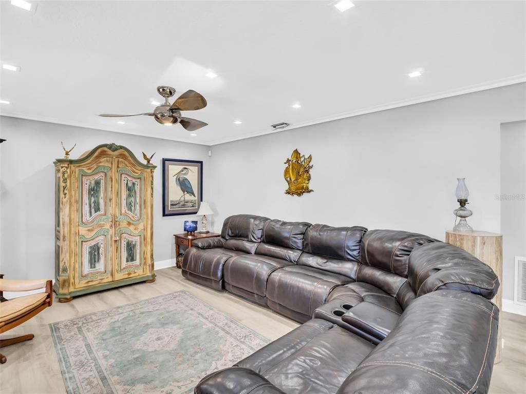 Home Theatre Room, Interior, Living room, Recessed Lighting, Wood Texture Flooring