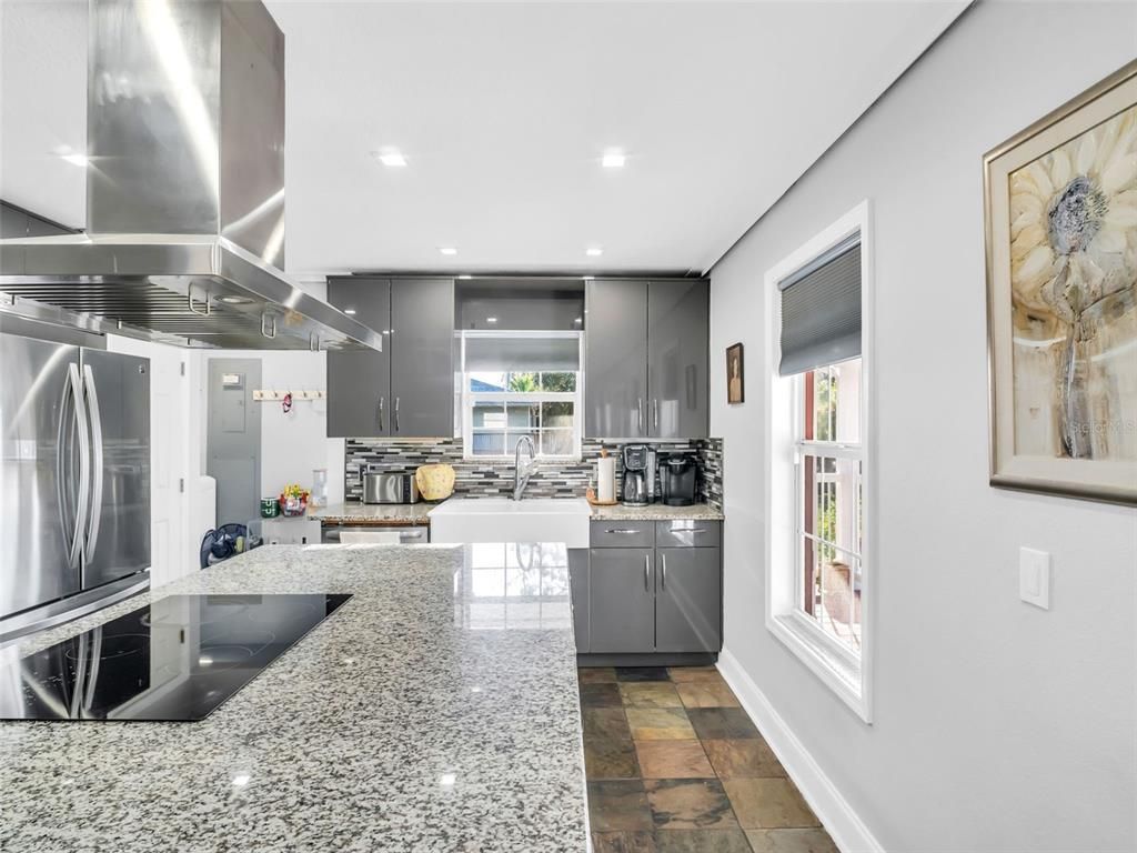 Interior, Kitchen, Recessed Lighting