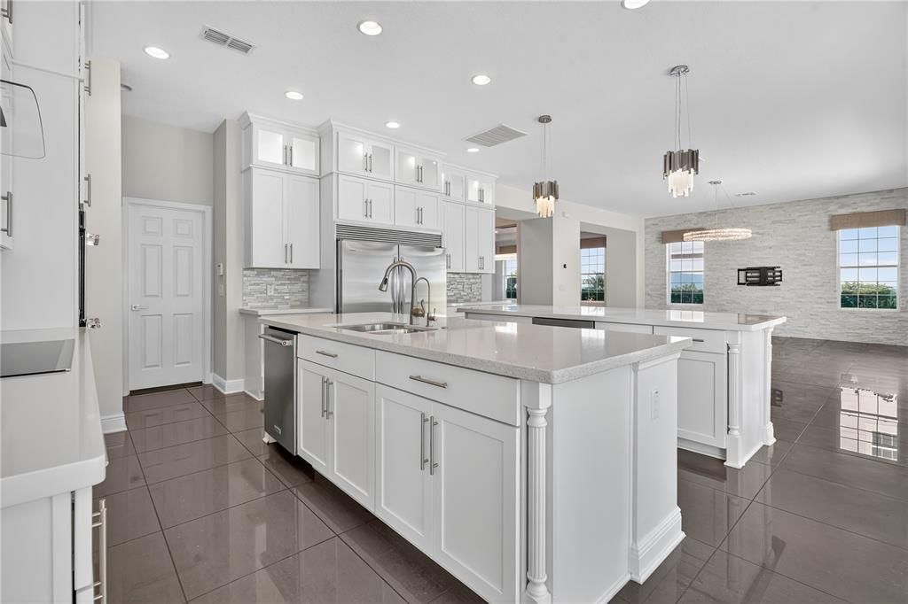 Interior, Kitchen, Pendant Lights, Recessed Lighting, Stainless Steel Appliances