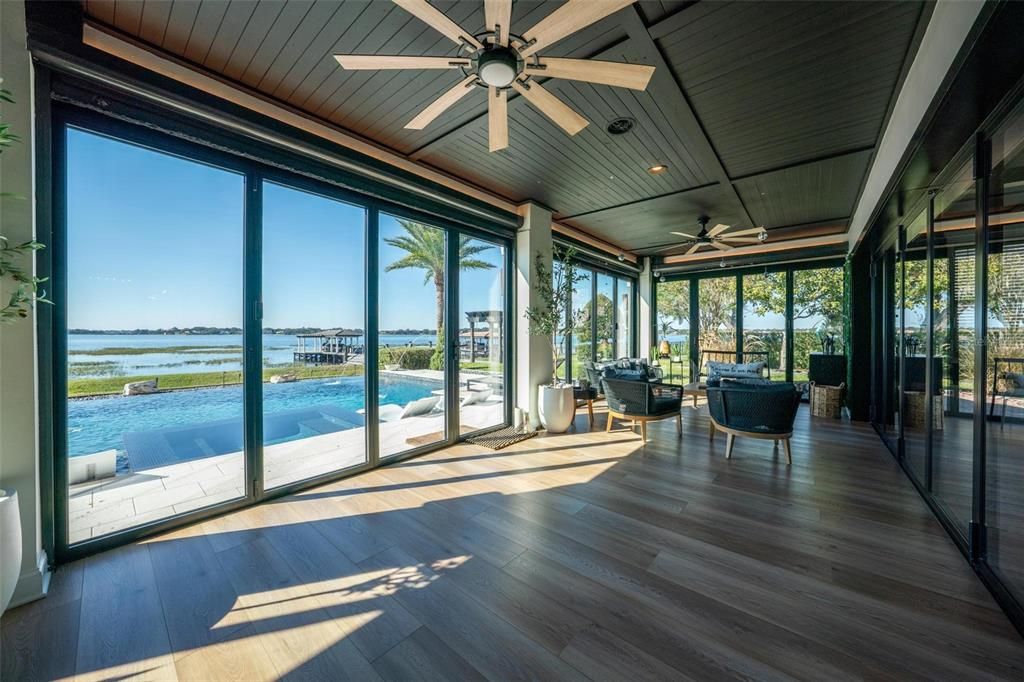 Interior, Recessed Lighting, Sun Room, Water, Wood Texture Flooring