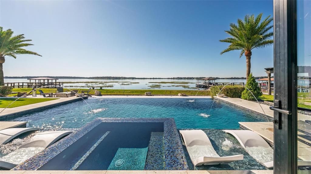 Exterior, Pool, Water