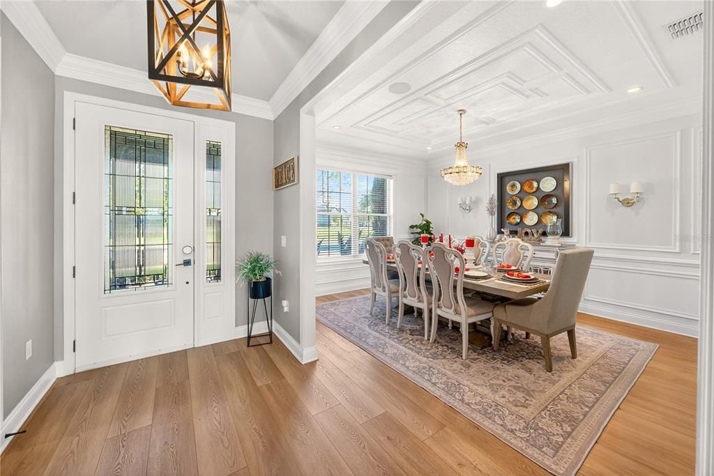 Chandelier, Dining room, Interior, Pendant Lights, Recessed Lighting, Wood Texture Flooring