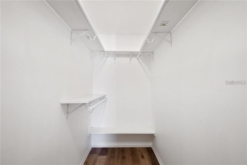 Interior, Walk-in Closets, Wood Texture Flooring