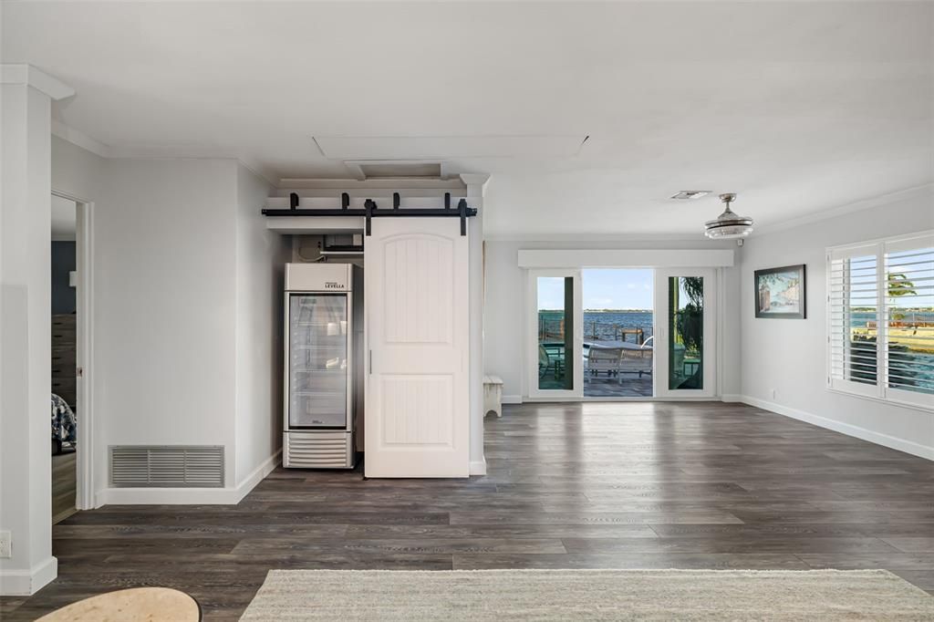 Empty room, Interior, Water, Wood Texture Flooring