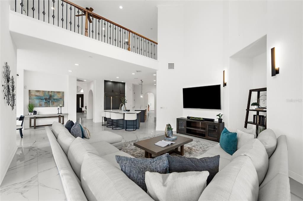 Interior, Kitchen, Living room, Marble, Pendant Lights, Recessed Lighting