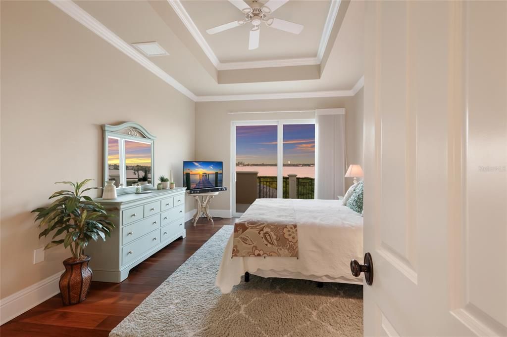 Bedroom, Interior, Water, Wood Texture Flooring