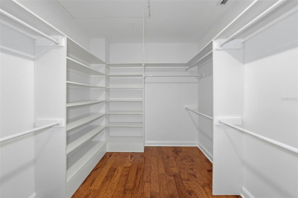 Interior, Walk-in Closets, Wood Texture Flooring