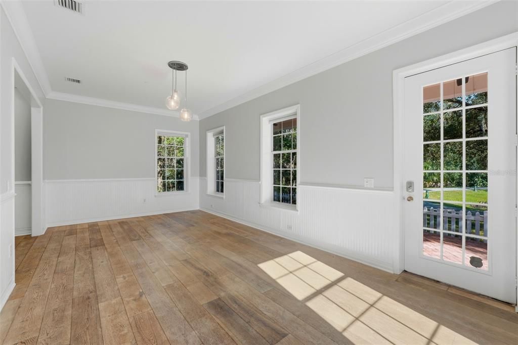 Empty room, Interior, Pendant Lights, Wood Texture Flooring