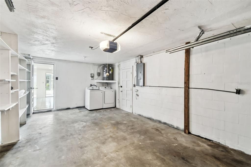 Garage, Interior, Washer