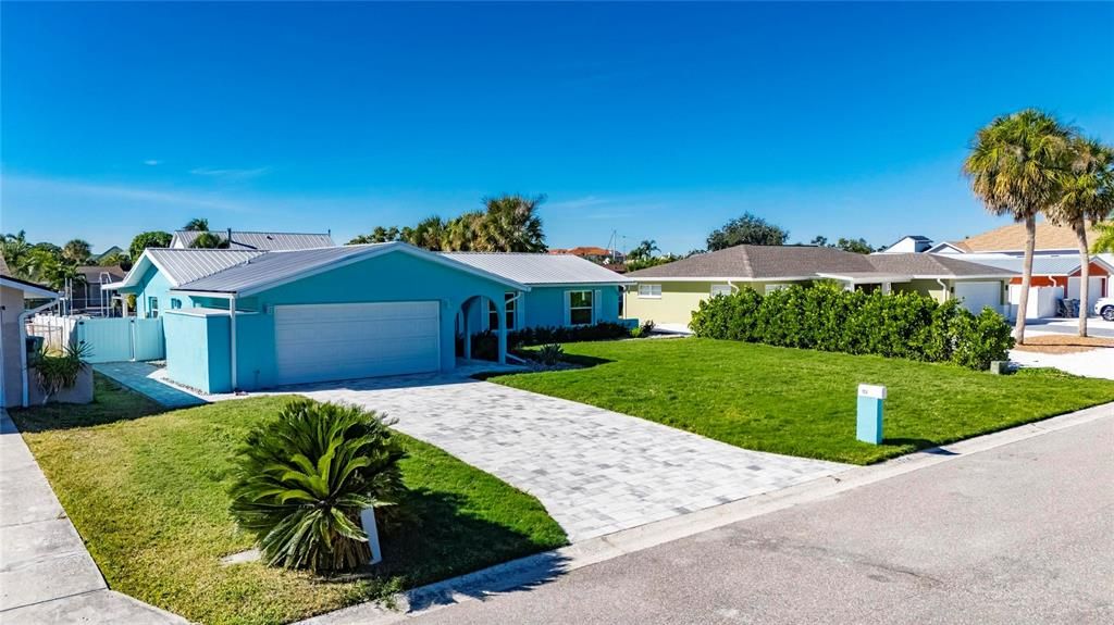 Attached, Backyard, Exterior, Facade, Ranch