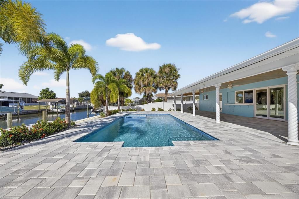 Exterior, Pool, Water